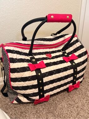 Betsey Johnson Large Quilted Weekender Bag-Black and White Stripe Pink Bow Bag